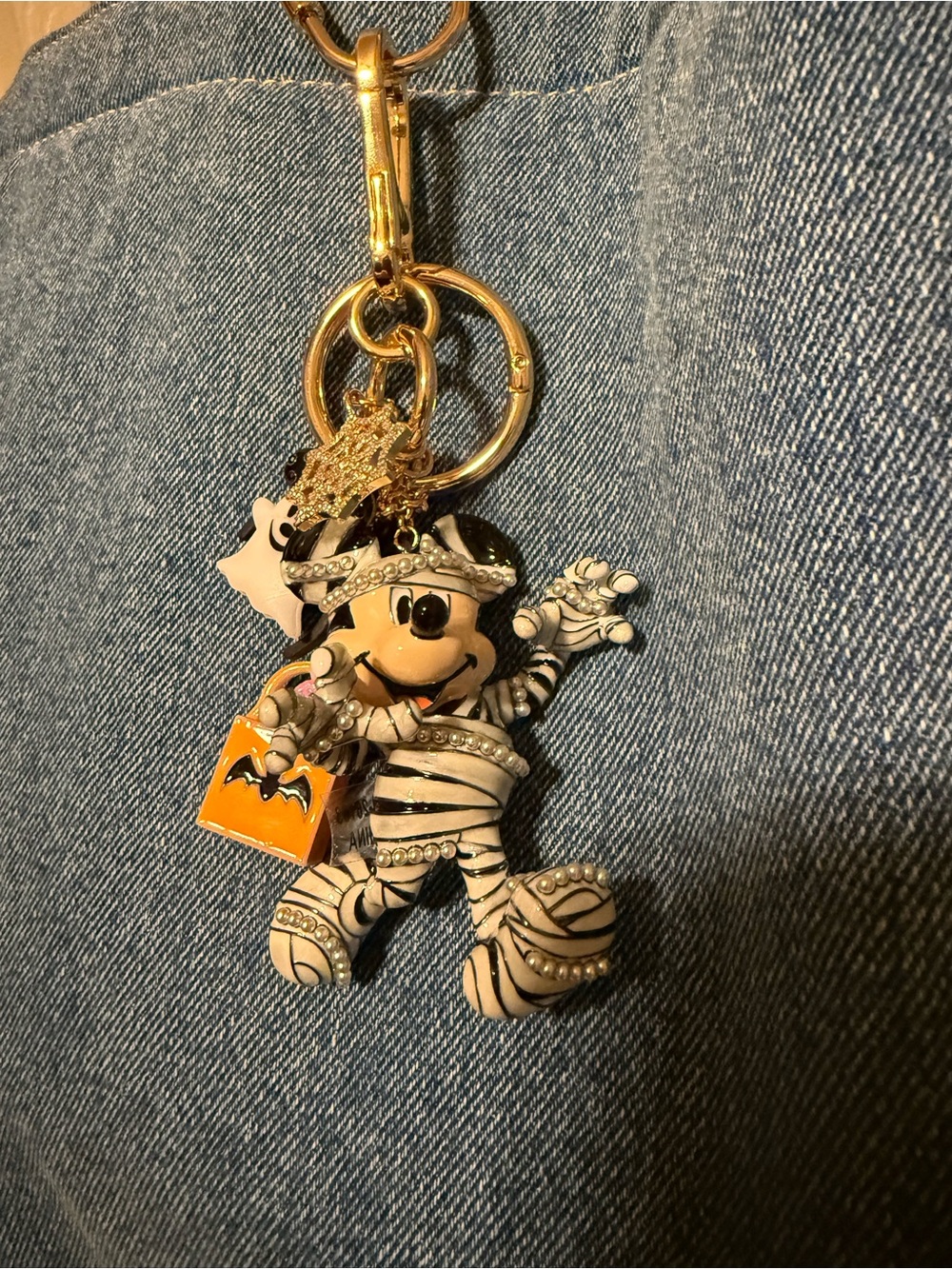 Mickey Mouse Mummy Halloween bag charm - Picture 3 of 7